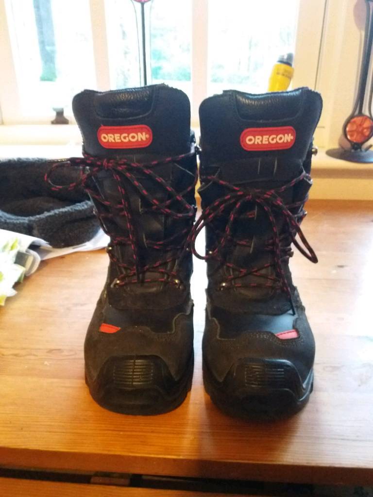oregon chainsaw boots